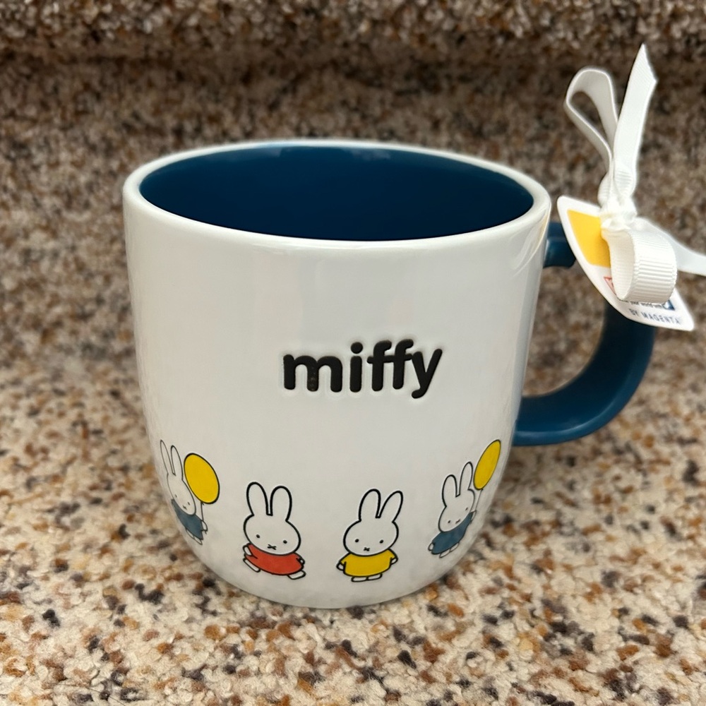 BNWT Miffy White and Blue Mug

From smoke-free and pet-free home